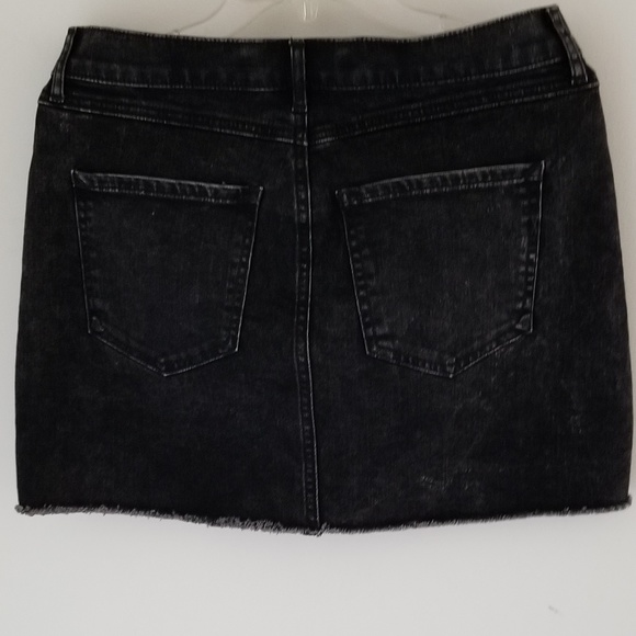Midrise Straight Mini Black Dark Wash Jean Skirt - Picture 6 of 11